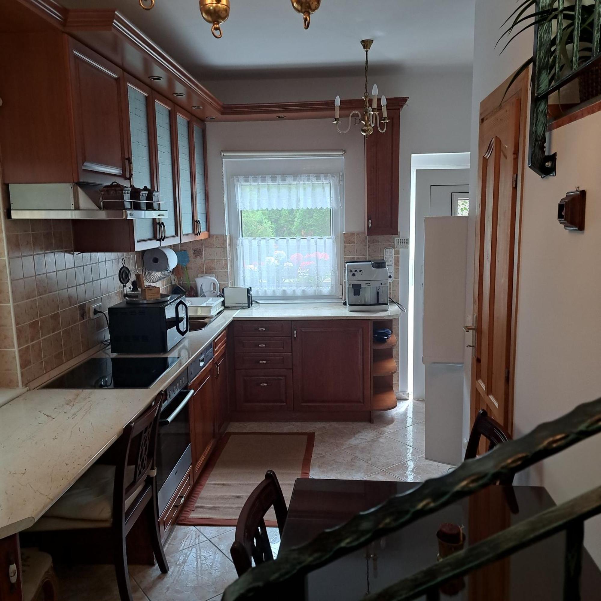 Tavirozsa Apartment บาลาตอนฟุซเฟอ ภายนอก รูปภาพ