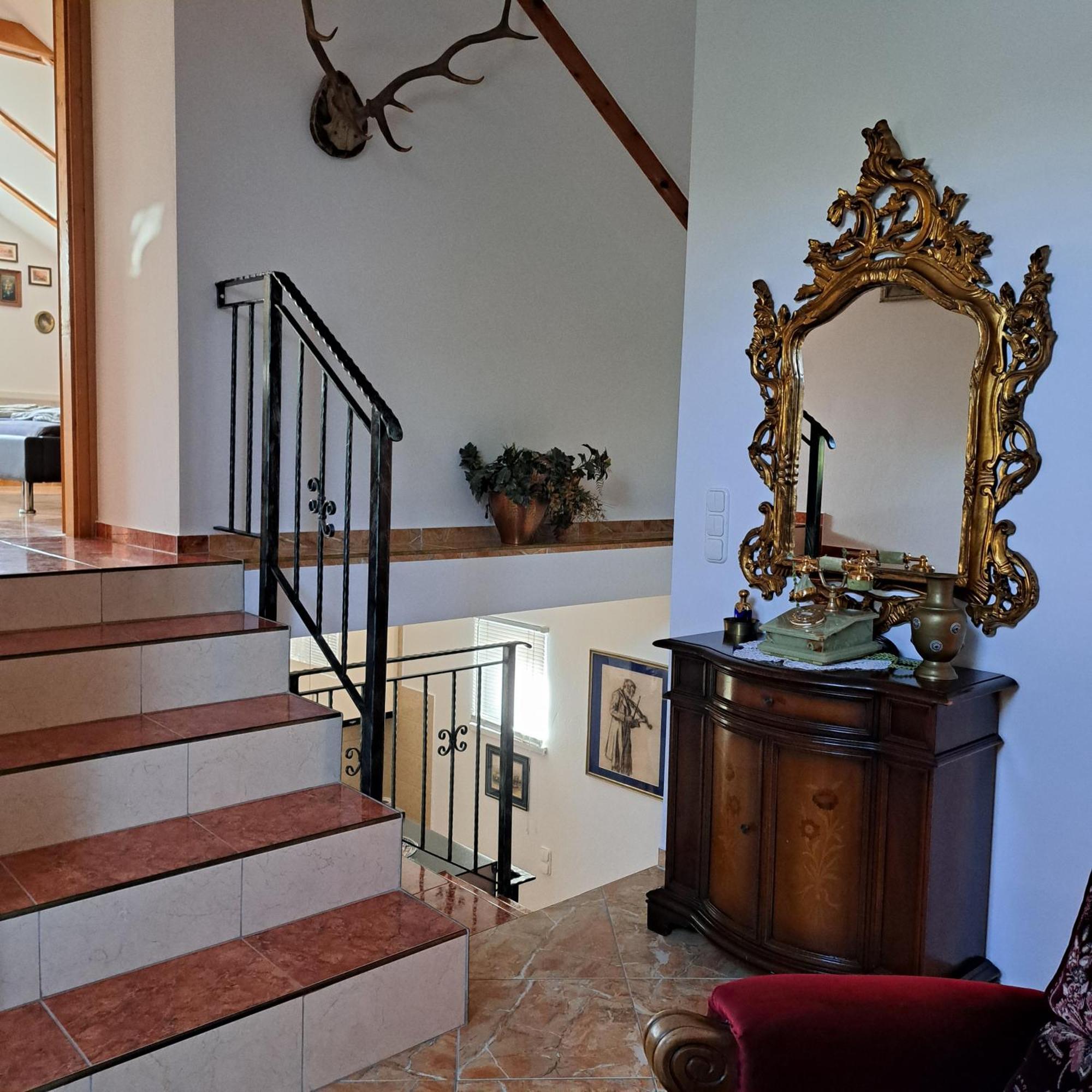 Tavirozsa Apartment บาลาตอนฟุซเฟอ ภายนอก รูปภาพ